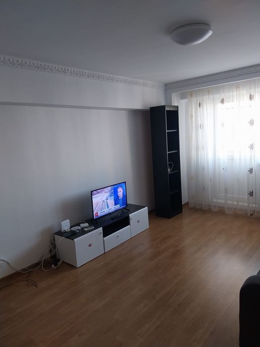 Inchiriez apartament 2 camere