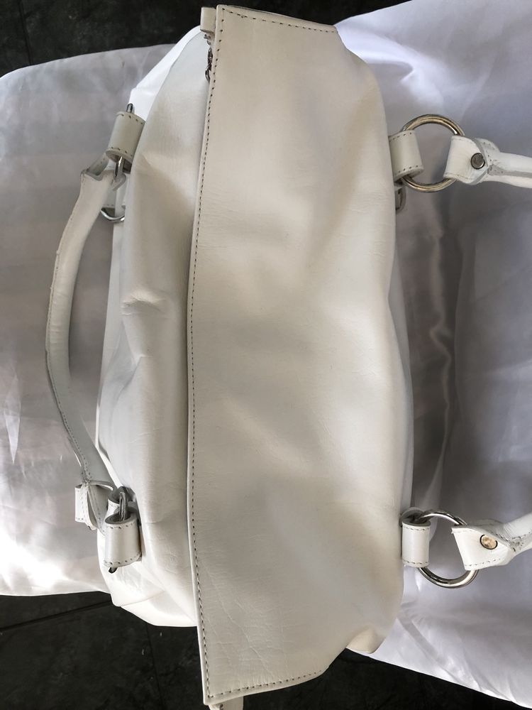 Дамска чанта естествена кожа Massimo Duti