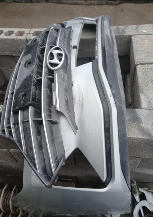 Hyundai Elantra 2018 г.в. бампер 30000тг