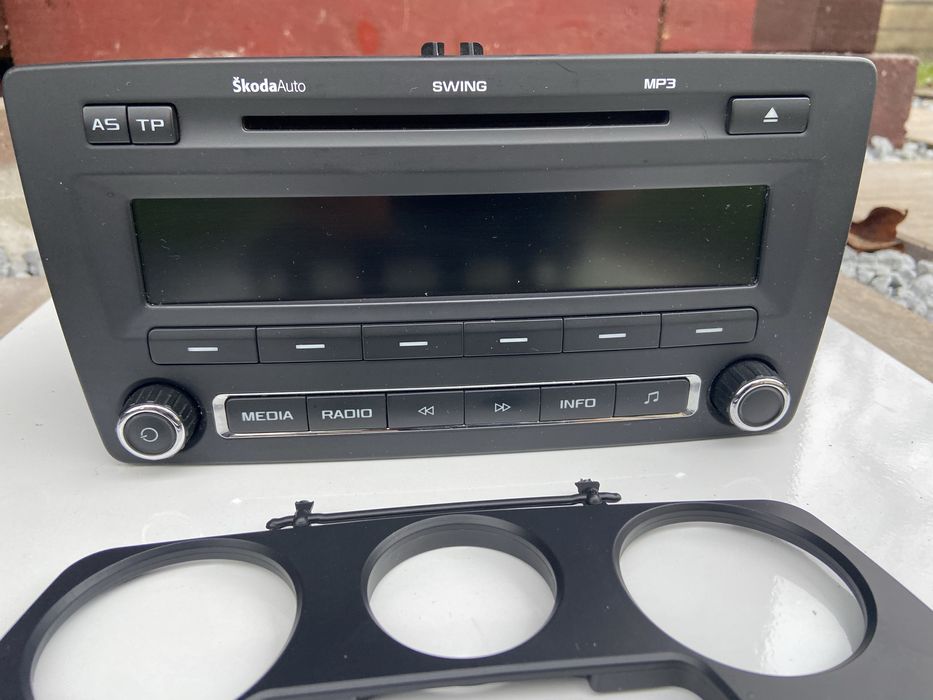 Radio CD Skoda Octavia 2 original.