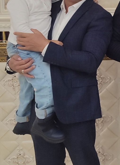 Мужской классический костюмы