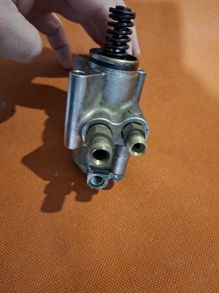 Горивна помпа за.високо налягане за Audi A6 C6 4f 3.2 fsi