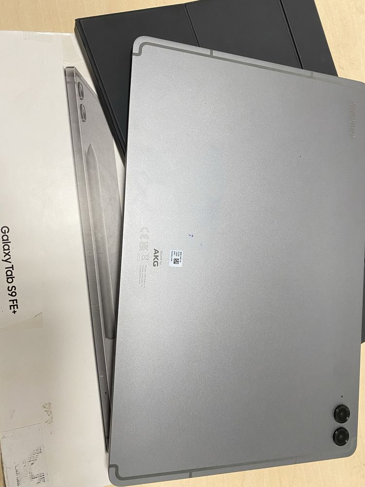 Таблет Samsung Galaxy Tab S9 FE+