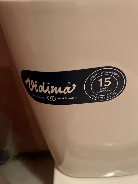 Тоалетна Видима моно блок