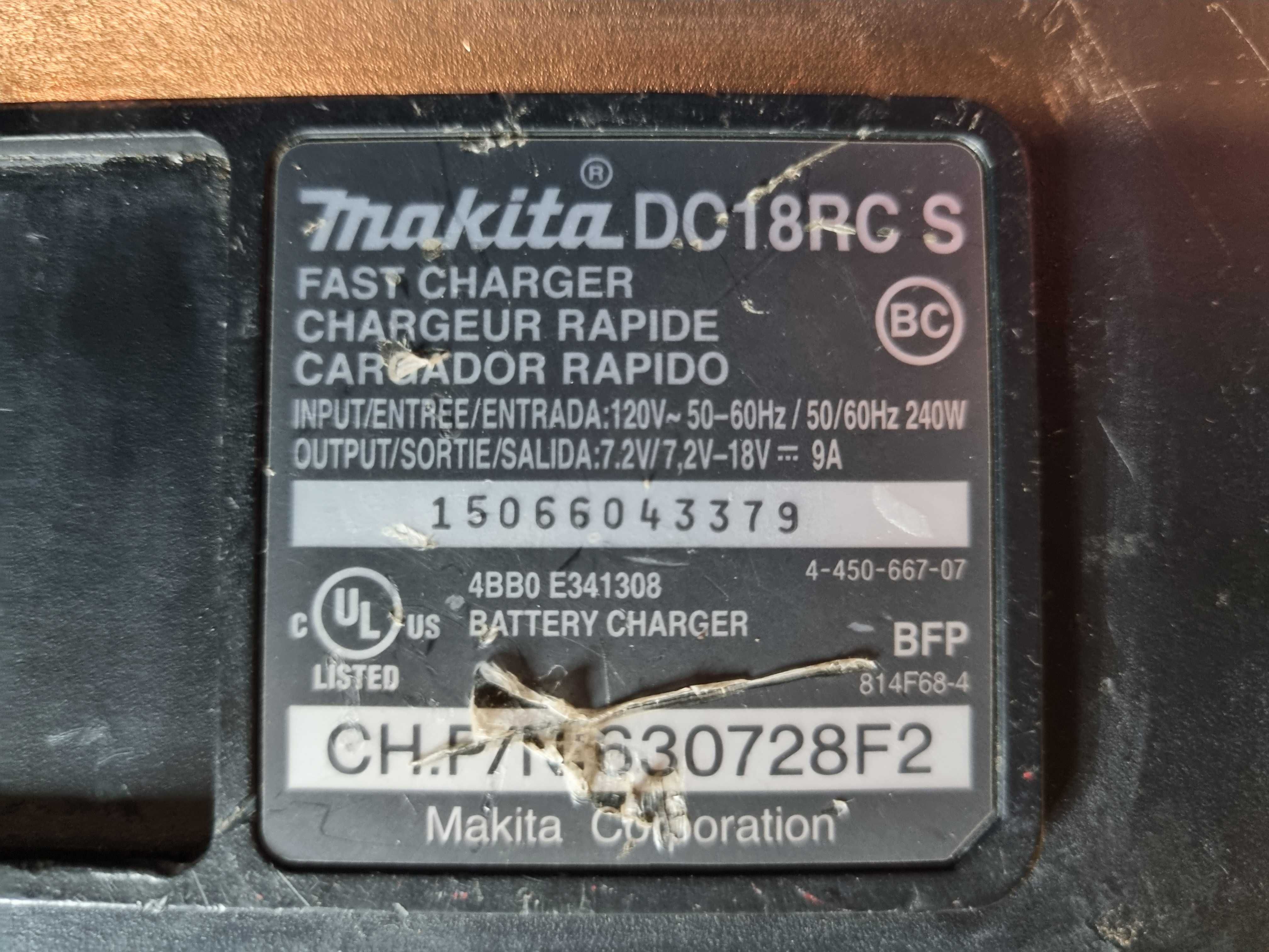 Incarcator rapidMakita DC18RC  si baterie 18v/3ah