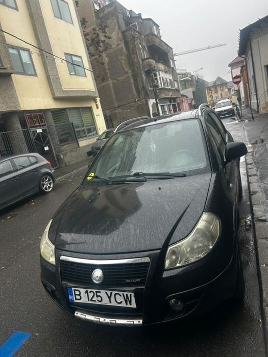 Vand Fiat Sedici Mini SUV