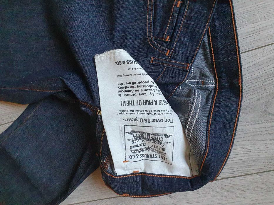 Blugi LEVI'S 544 - Marime W26 L32 (Talie 69 cm)