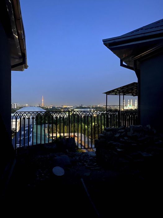 Srochna 160 kv ( 130+30) sotiladi! uy o'zimizniki