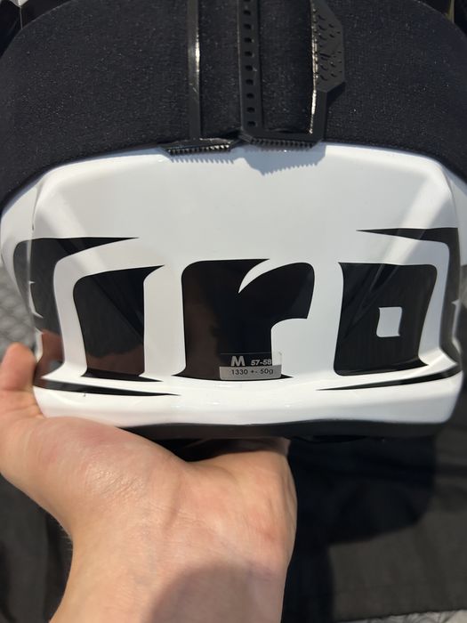 НОВА Каска AIROH TWIST 3 + очила и аудио система