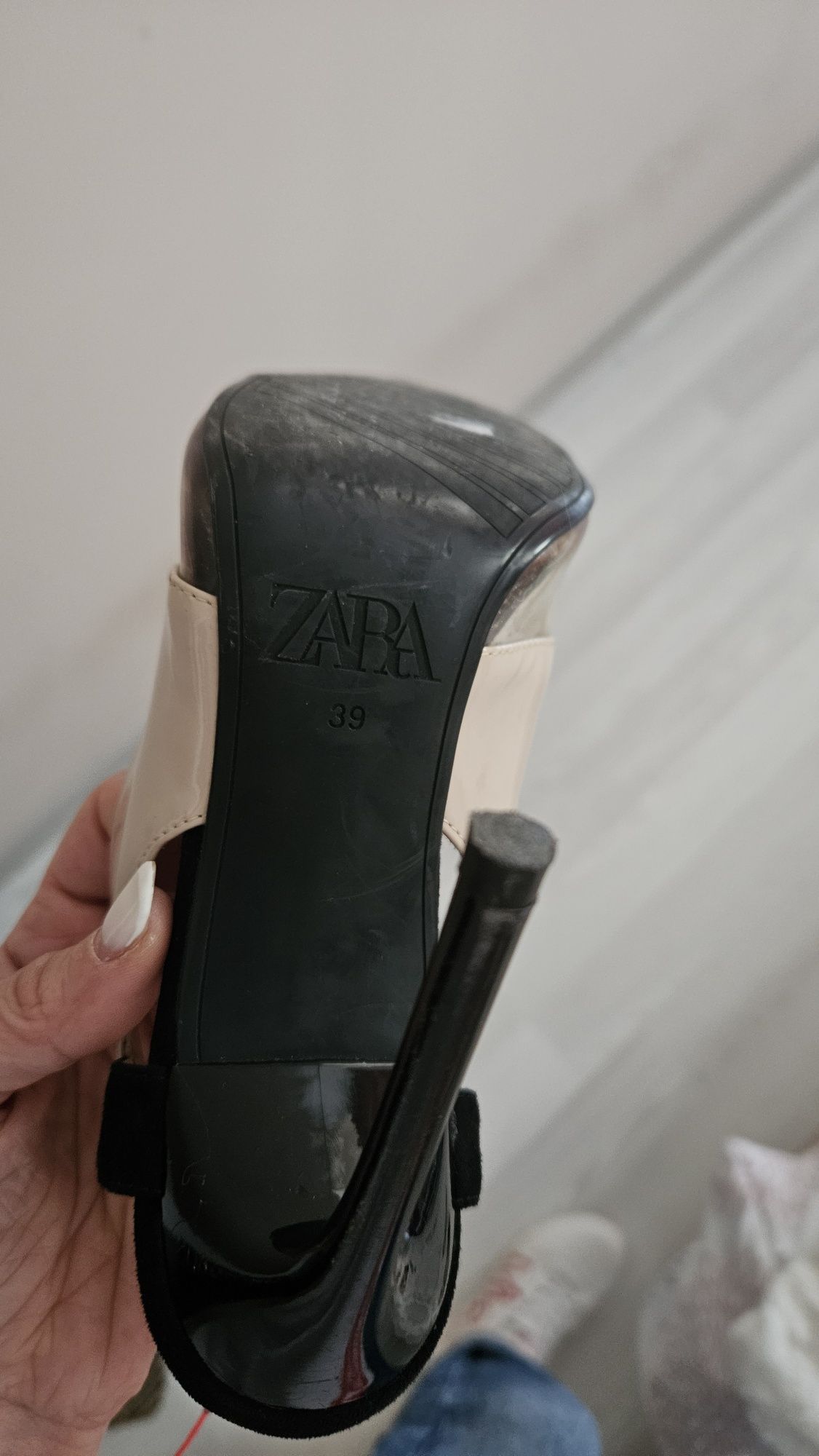 Обувки zara 39 номер