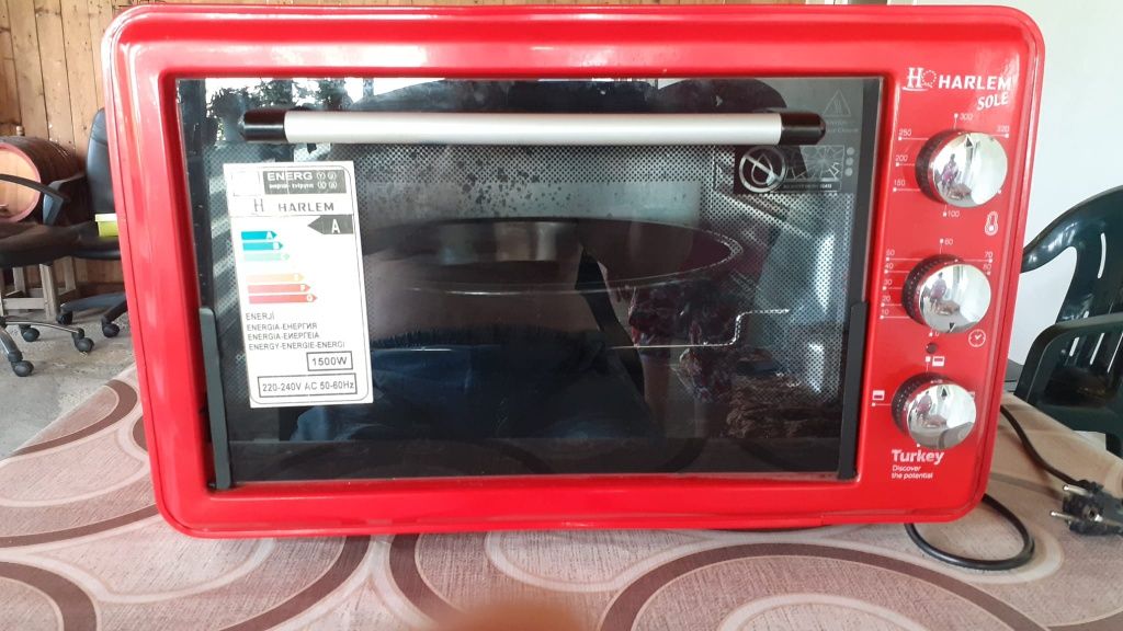 Expresor cafea,cuptor electric, Blender, storcător, mașina tocat carne