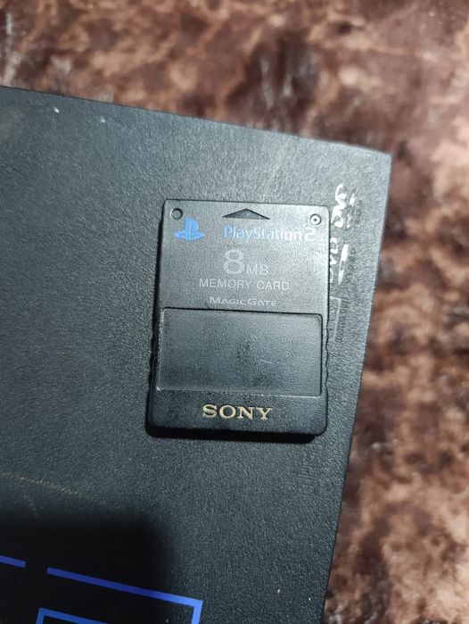 Vând playstation 2, model:scph-50004