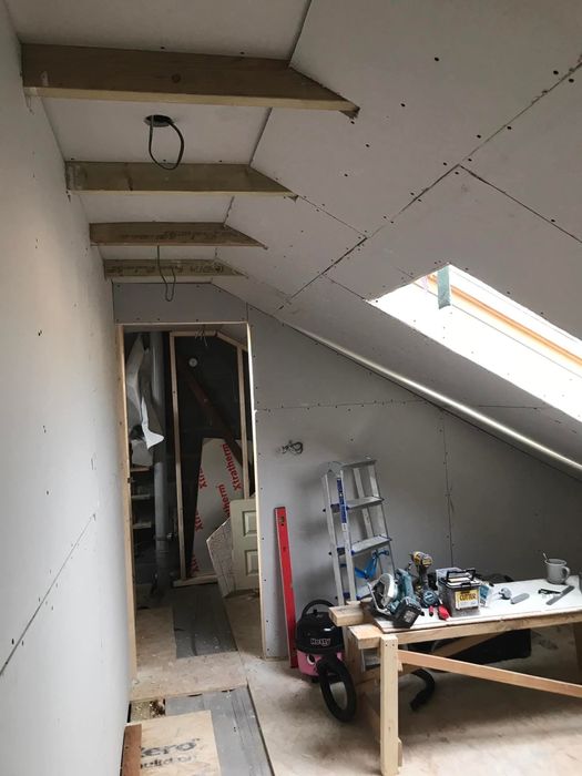 Executam lucrari in domeniul constructiilor