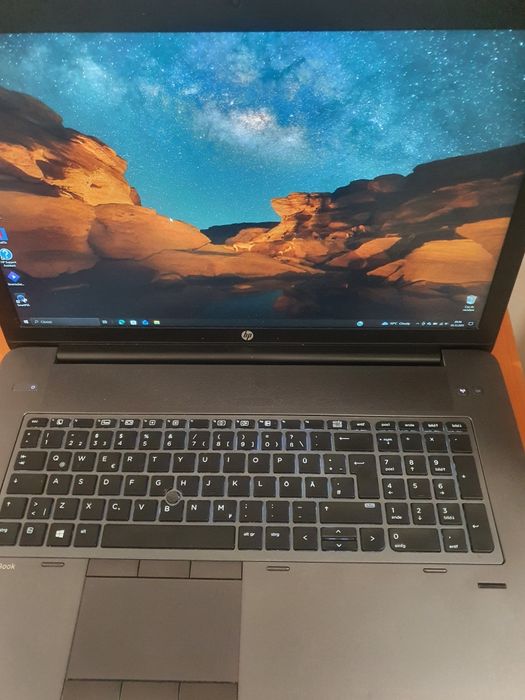 Laptop HP Zbook  i7 de 17inch