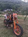 Vând cross 49cc!