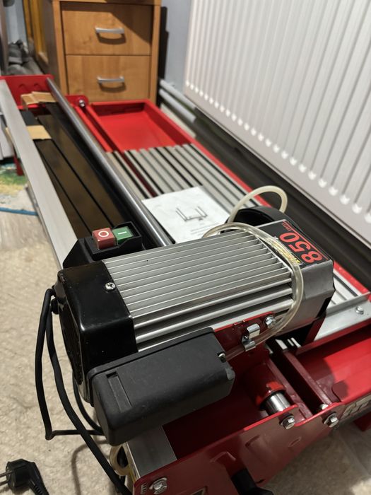 Taiere faianta gresie marmura