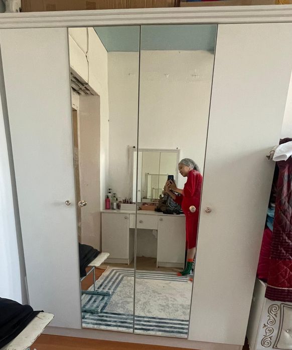 Шифоньер  комод боянатын шкаф