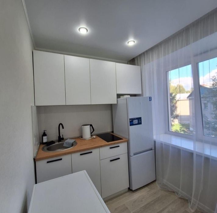 Сдаётся 2 комн. квартира на 4 микр.д.30