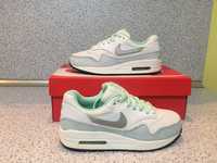 ОРИГИНАЛНИ *** Nike Air Max 1 White / Metallic Silver Mint