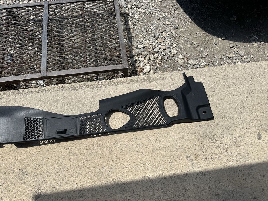 Кора под чистачки за Ауди А4 B8