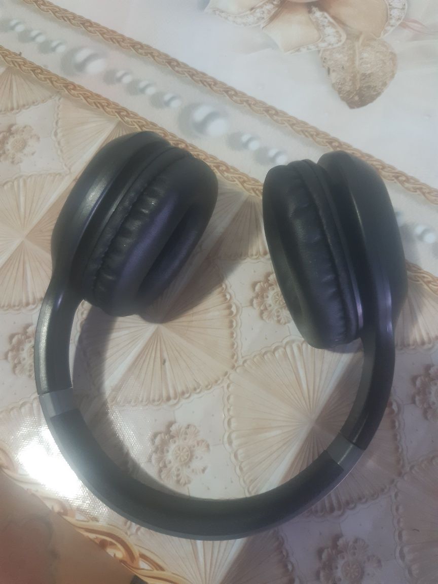 Naushnik bluetooht li sterio