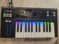 Native Instruments Komplete Kontrol S25 controller midi usb