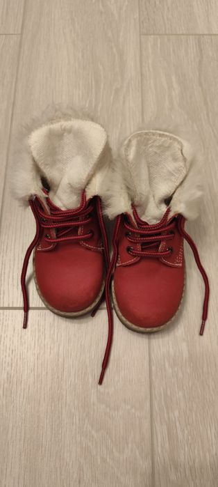 Ghete fete imblanite Tarty Adventure mar 25