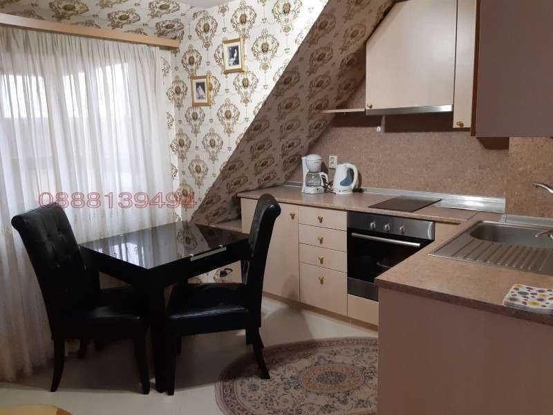 Дава се под наем Двустаен апартамент в Варна, Централна поща - 45 кв.м за 382.5 € - Снимка #1