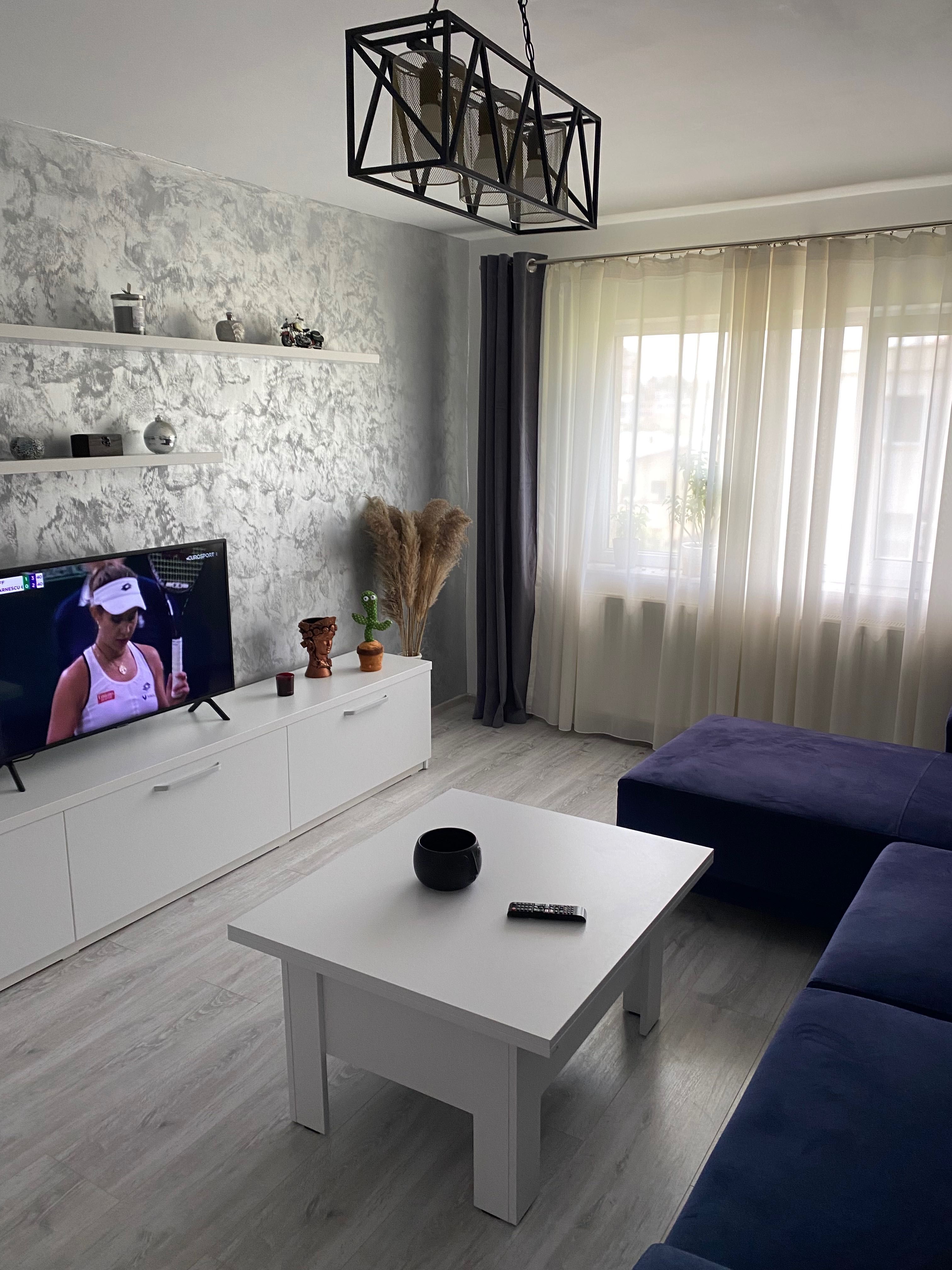 Închiriez apartament in regim hotelier