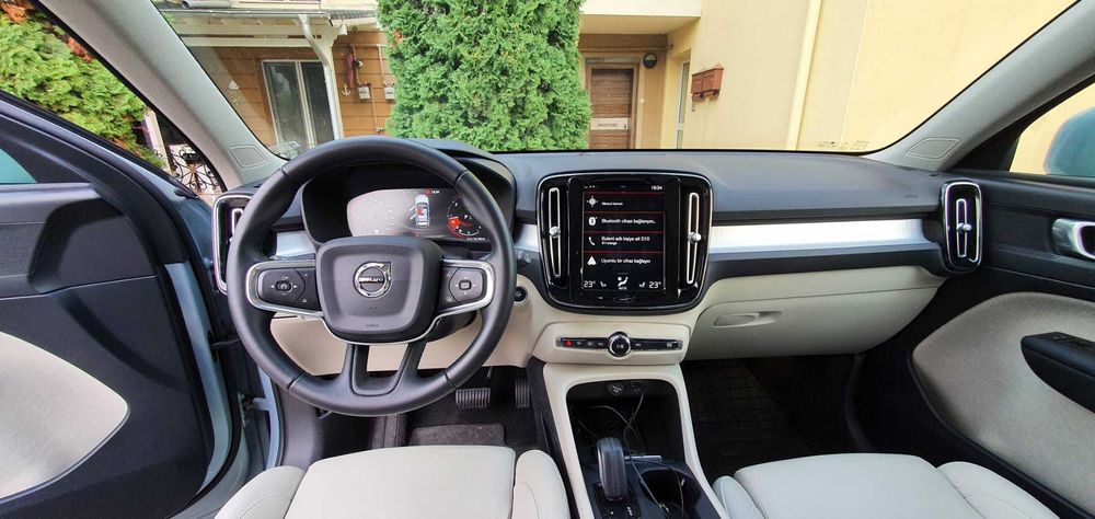 Volvo XC 40 D4 AWD Inscription