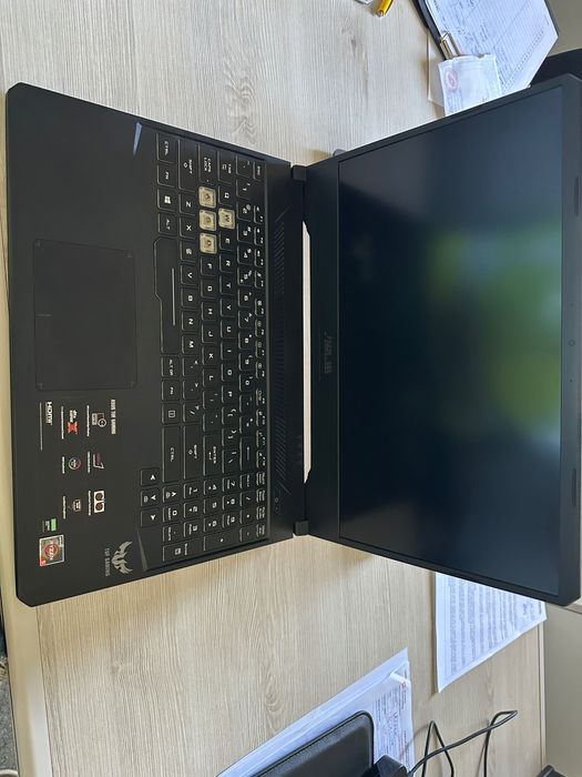 laptop ASUS TUF FX505D