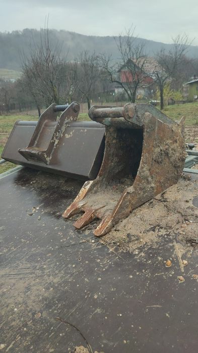 Miniexcavator Takeuchi 2.4 tone