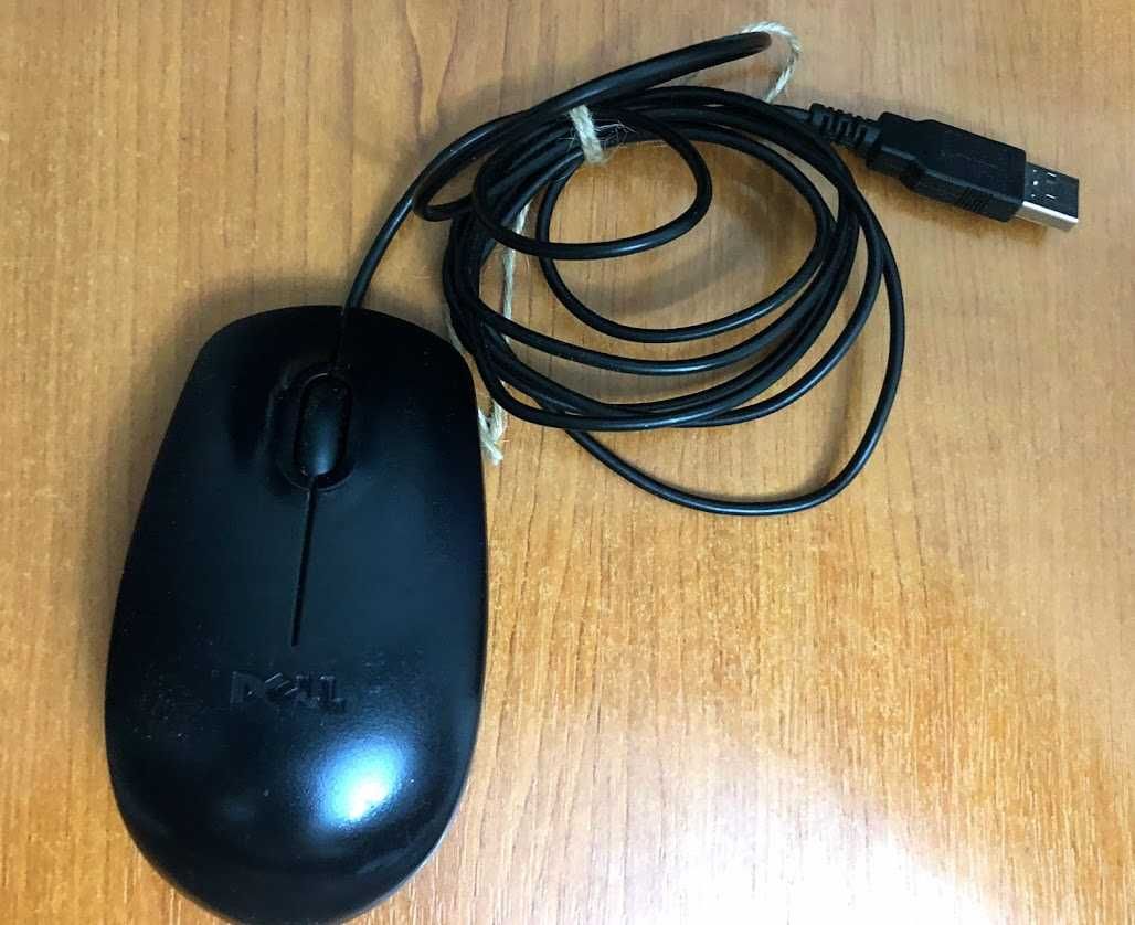 Sistem Desktop Dell, Monitor HP, Tastatura A4Tech, Mouse Dell