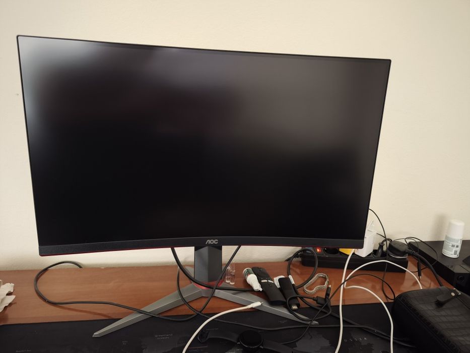 Aoc C27G2Z Curved