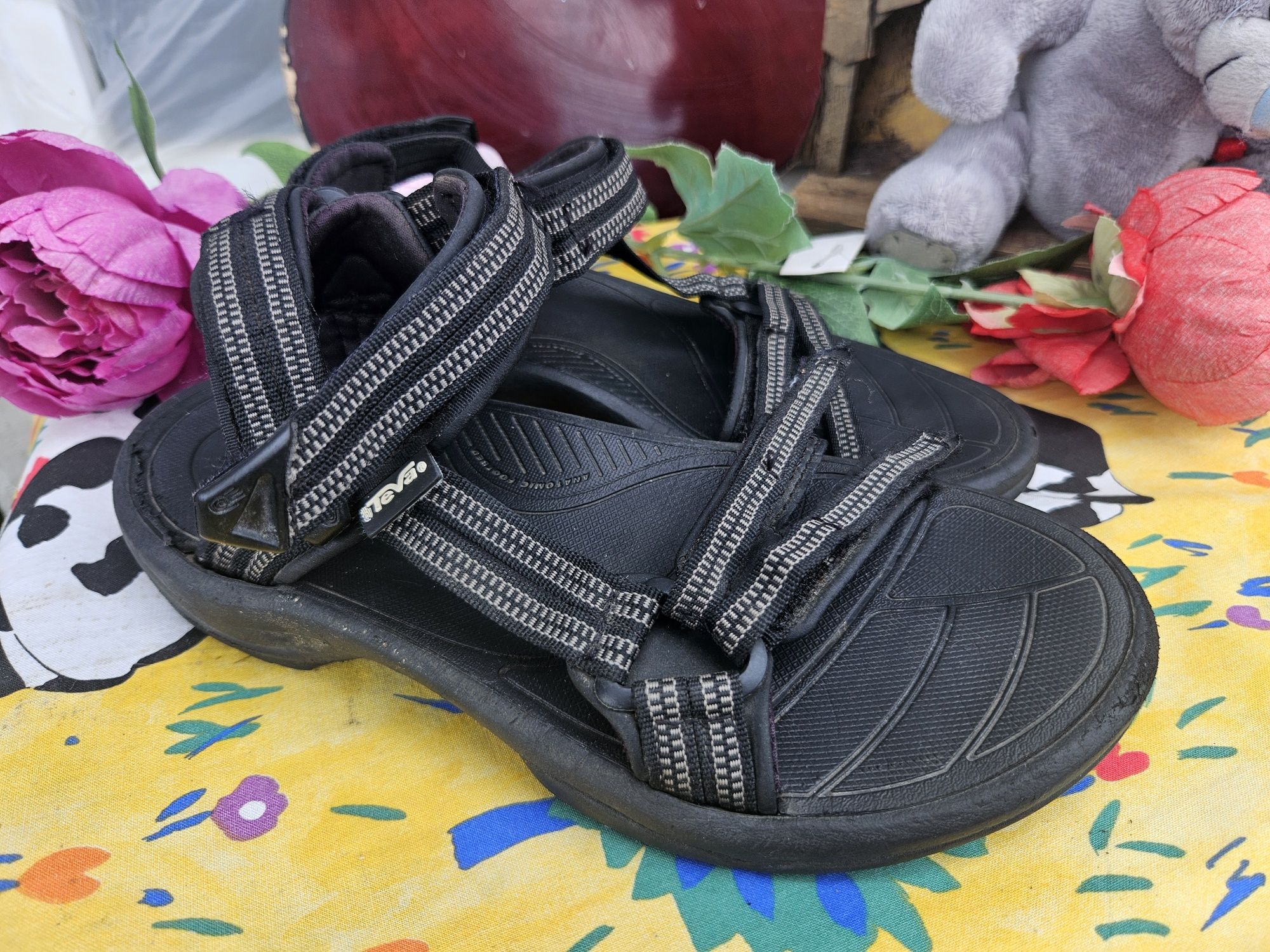 Teva оригинални сандали