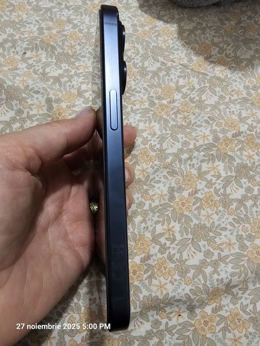 Iphone 15 pro impecabil