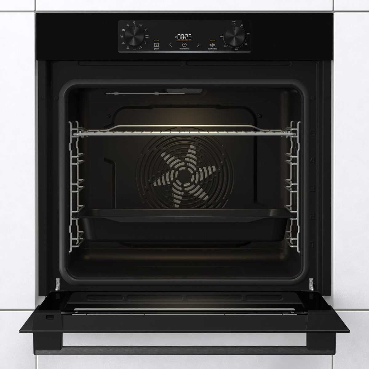 Фурна за вграждане GORENJE BO6735E02BKOT