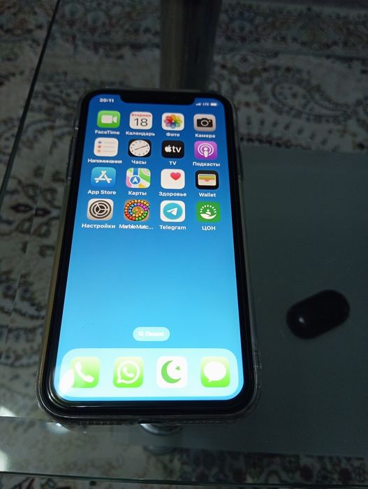 Продам iPhone xr