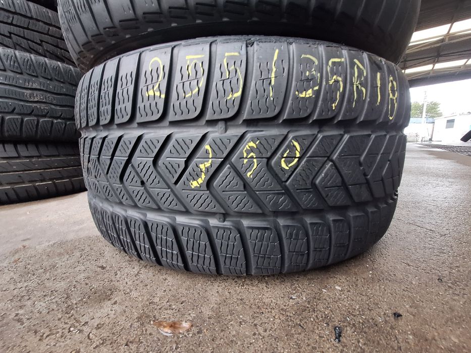2 anvelope iarna 255/35r18 Pirelli 2021 Montaj Gratuit