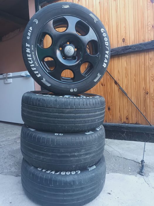Vând mobilă veche