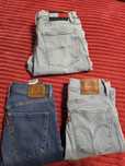 Дънки Levi's и Tommy Hilfiger