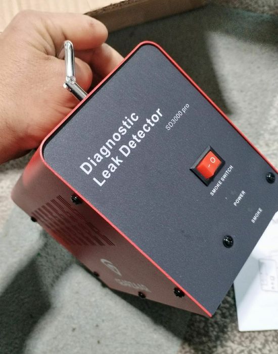 Tester auto detecție scurgere fum turisme și camione Lutifix nou un cu