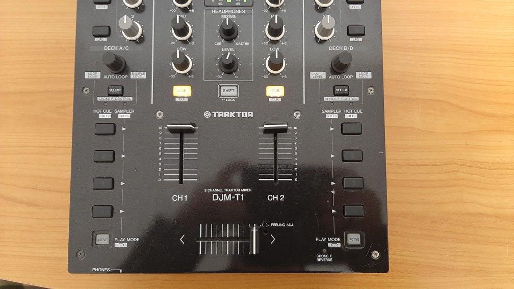 Mixer Pioneer DJM T1