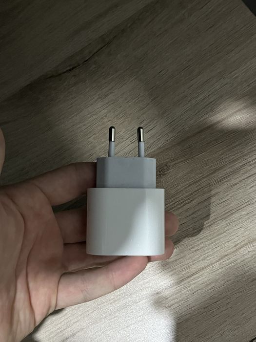 Продам адаптер iphone