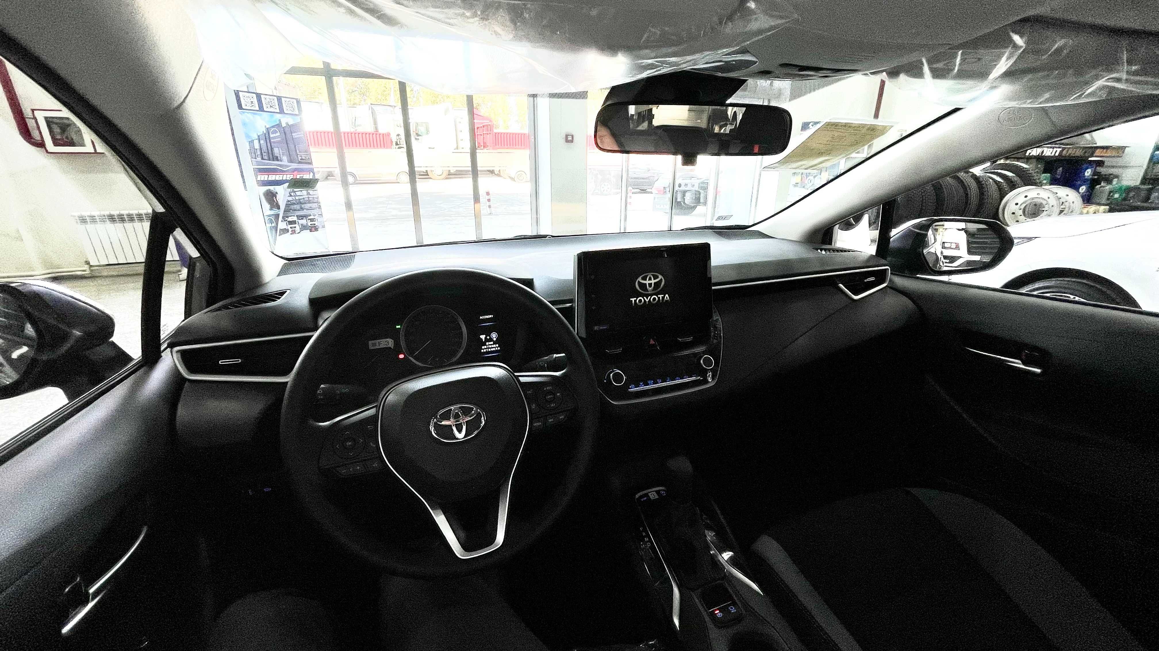 Toyota Corolla 1.2T D-4T Sotuvda tayyor +sertifikat, 1yillik kafolat