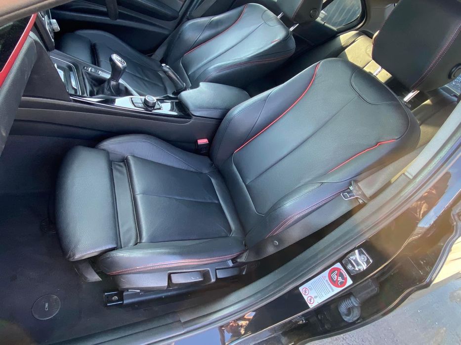 Dezmembrez BMW 318d F30 Sport Line,Recaro,Navi,volan Sport jante 392