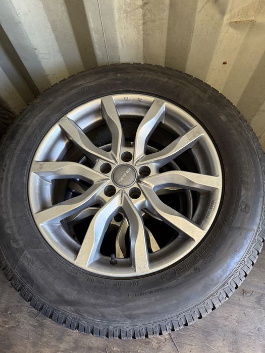 Jante VW Touareg Goodyear 255/60/18