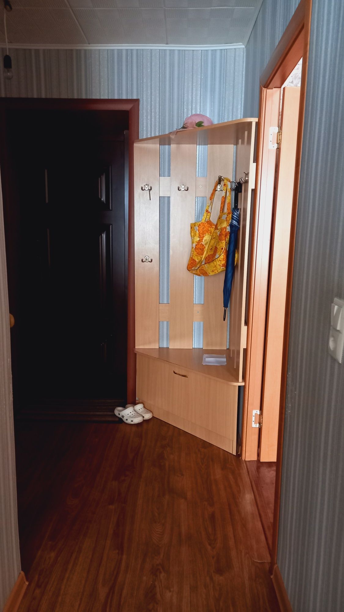 Срочно 2-х ком.  кв.
