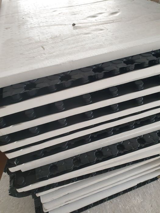 Vand plăci cu nuturi 30 mm total 50 mm