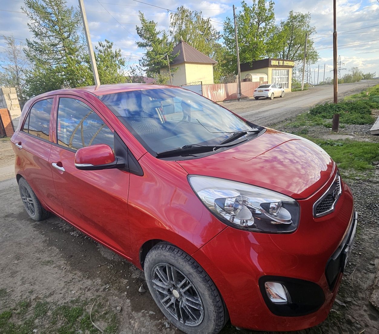Продам Kia Pikanto